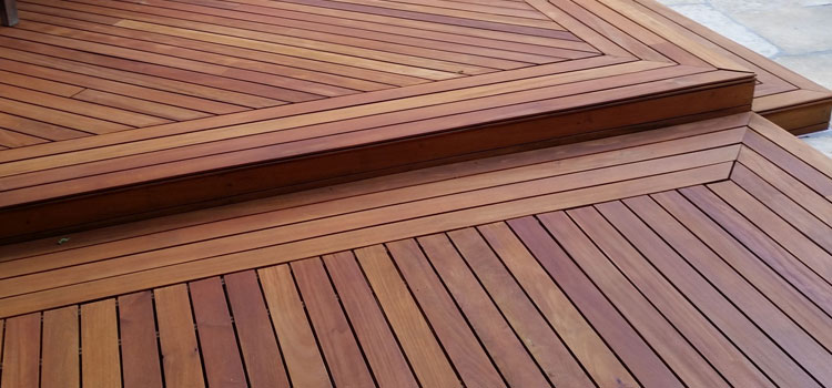 Redwood Decking Material in La Verne, CA